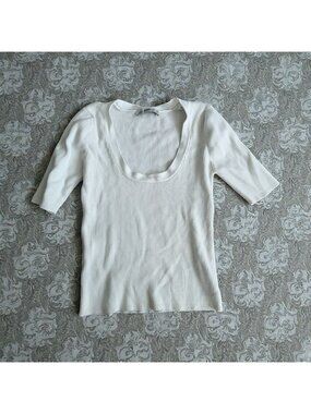ZARA Basic Knit White Scoopneck Ribbed Top Size Small